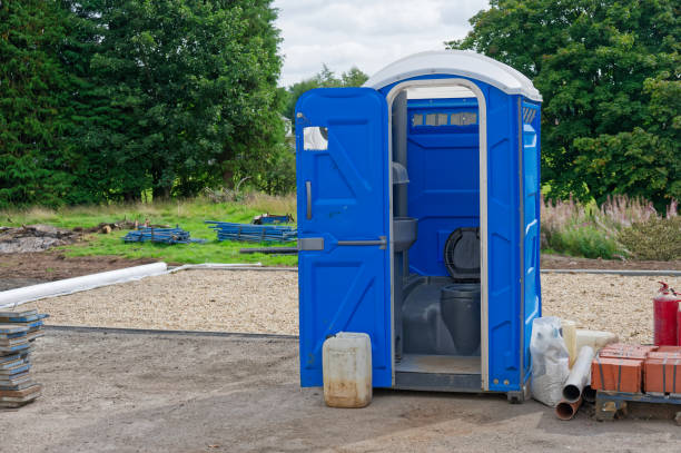 Best VIP or Luxury Restroom Trailers  in Sanborn, NY
